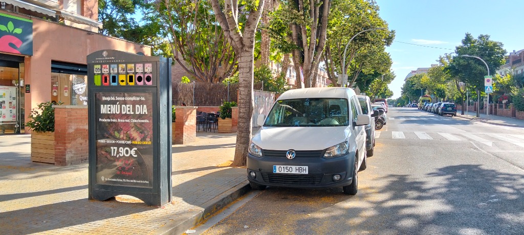 Ecomupi publicitari Menú del Dia a l’Avinguda Carles III