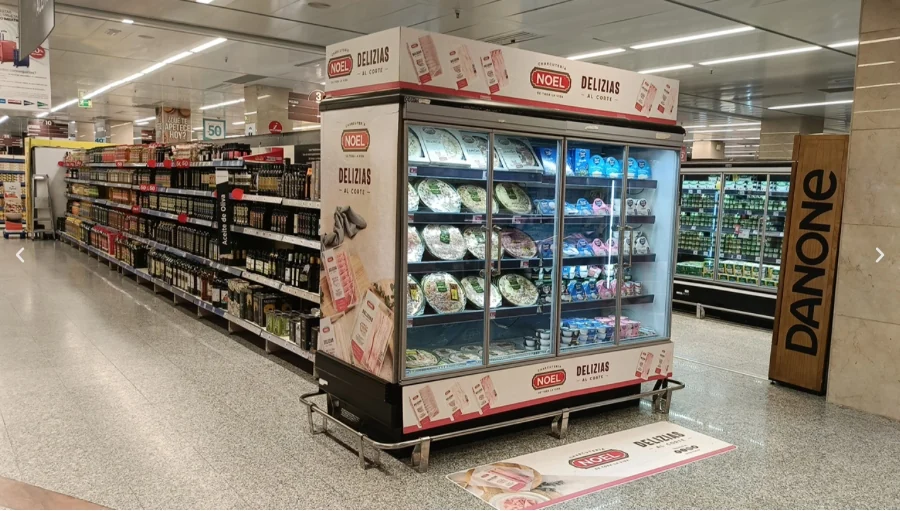 Vinilat integral de moble refrigerat d'illa